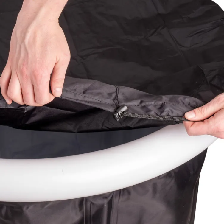 Bain froid de cryothérapie pour sportifs et athlètes pour accélérer la récupération musculaire