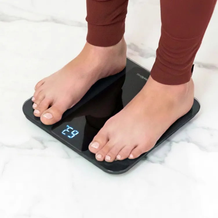 Balance intelligente d'analyse corporelle avec 14 paramètres et 4 électrodes - Pèse-personne connecté