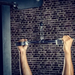Barre de tirage dorsaux 60 cm avec poignées pour exercices rowing à la poulie