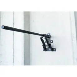 Barre de traction murale pliable pour home-gym capacité de charge 500 kg