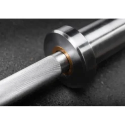 Barre olympique 201 cm capacité de charge 300 kg 180 000 PSI - Queen Bar