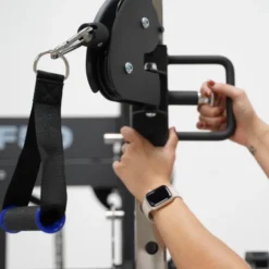 Functional trainer multi-équipé avec accessoires multiples - Musculation Force USA F50 V2