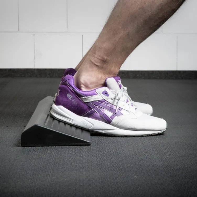 Grande cale en caoutchouc antidérapant pour le squat ATX longueur 70 cm