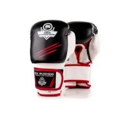 Paire gants de sports de combat en cuir synthétique