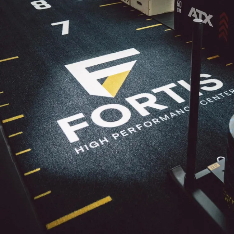 Piste de sprint sur mesure avec design personnalisable de marque ATX pour espaces de crosstraining pro