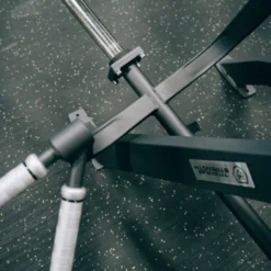 Plate loaded rowing t-bar de musculation professionnel Titanium Strength Élite Séries EL-PL23 à capacité de charge 200 kg