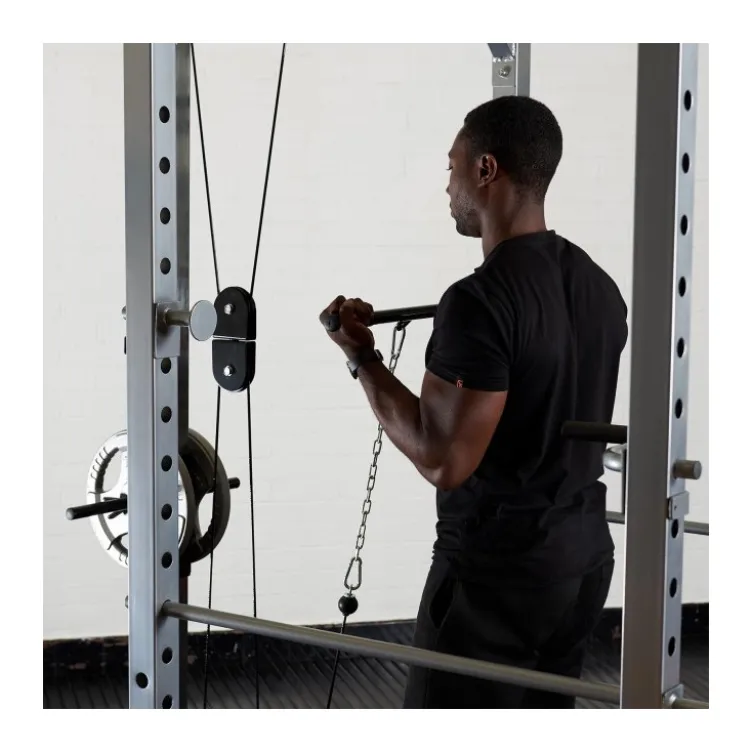 Powercage cross-training avec poulie haute et basse