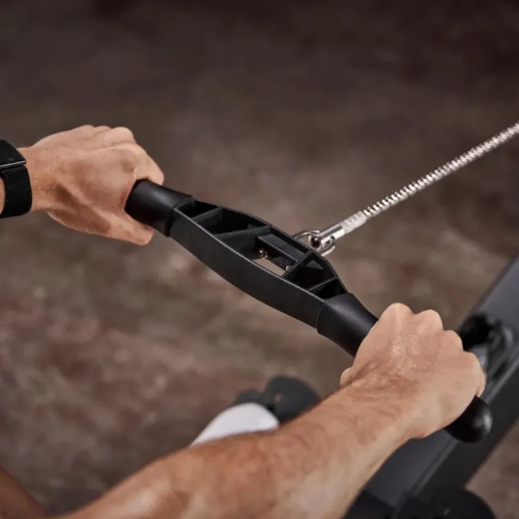 Rameur de compétition SpeedRow à résistance à air et entraînement par chaîne type Concept2 pour Hyrox et cardio intense