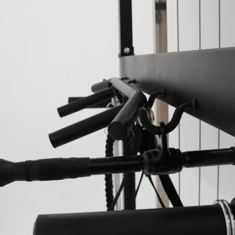 Smith machine FORCE USA G3 V2 pour training complet à domicile