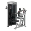 Station de musculation à charge guidée et levage latéral pour les deltoïdes