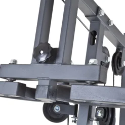 Station home-gym multi-équipée à charges libres pour entraînements polyvalents et complets à domicile