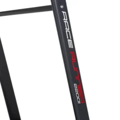 Tapis de course performant jusqu'à 22 km/h avec tableau de bord - Pliable