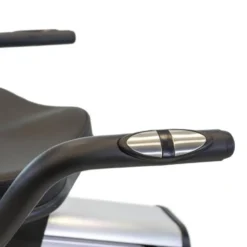 Vélo d'appartement semi-allongé RB900-TFT Titanium Strength Performance Séries avec écran tactile - 24 niveaux d'intensité