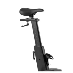 Vélo spinning de cardio Speed Race X avec roue d'inertie de 20 kg - 32 niveaux de résistance et écran HD